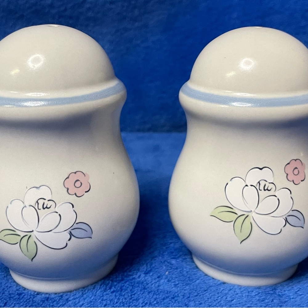 VINTAGE Salt & Pepper Set, pattern Fleur De Lune collection by Hearthside.